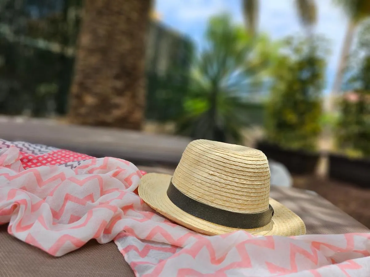 Beach & Refreshing Pool Holidays Air-Conditioning , Costa Adeje