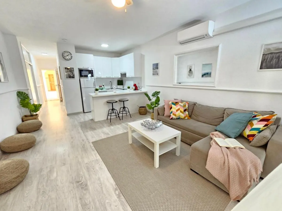 Apartment Beach & Refreshing Pool Holidays Air-Conditioning , Costa Adeje