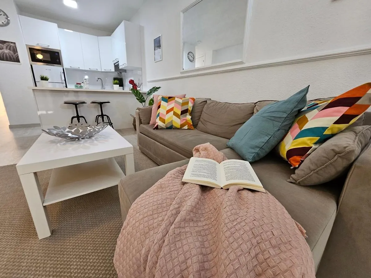 Beach & Refreshing Pool Holidays Air-Conditioning , Costa Adeje Apartment Costa Adeje (Tenerife)