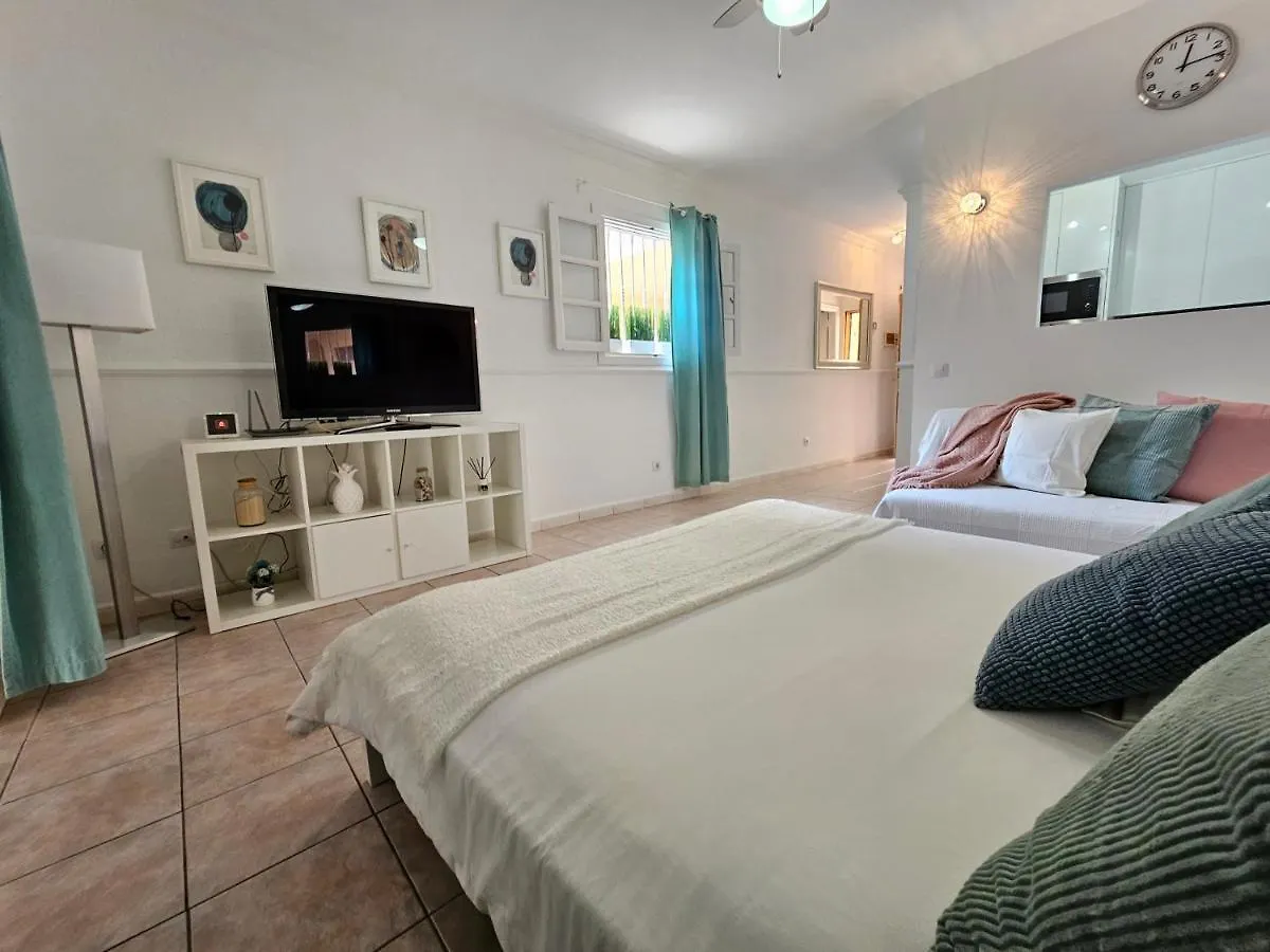 Apartment Beach & Refreshing Pool Holidays Air-Conditioning , Costa Adeje